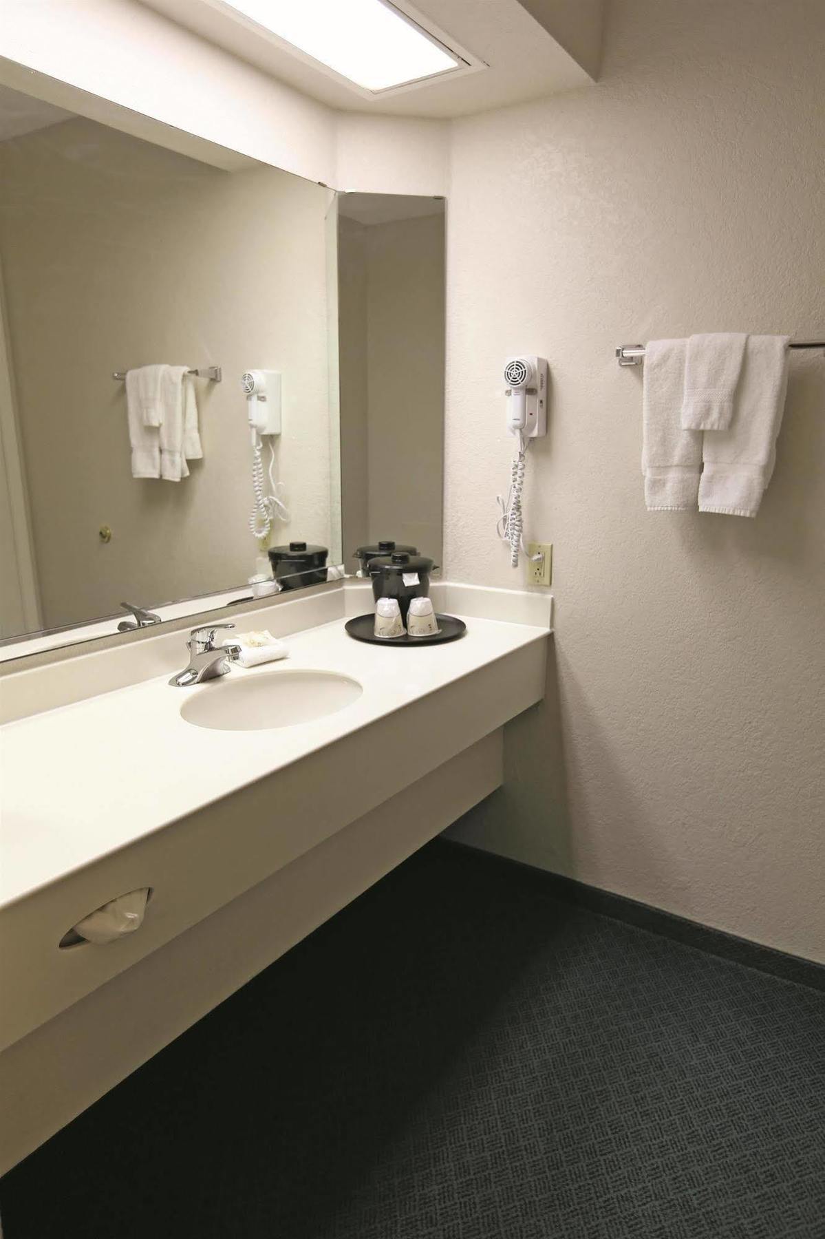 Baymont By Wyndham Fort Stockton Eksteriør billede